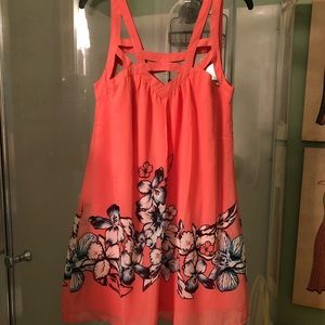 Flowy top or short dress